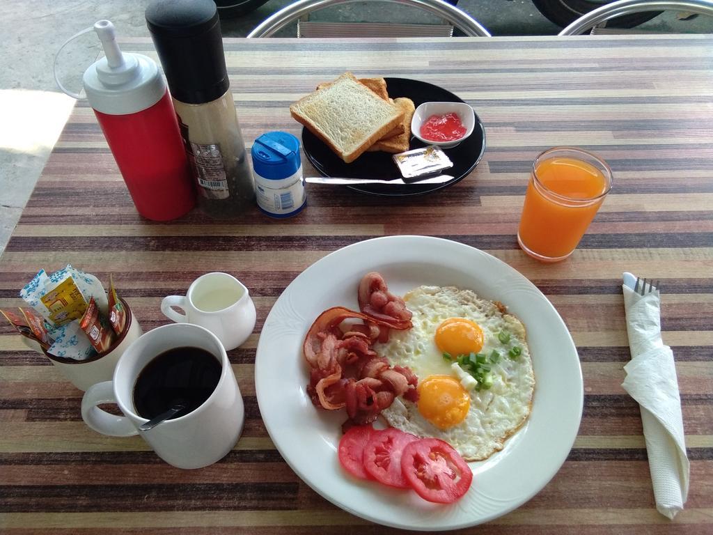 Hi Guesthouse Airport 清邁 外观 照片